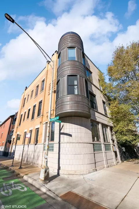 1000 N Wolcott Ave #1, Chicago, IL 60622