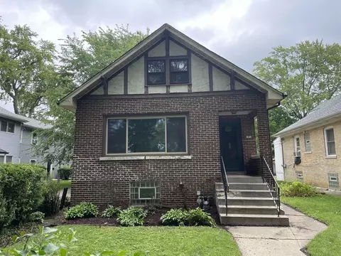 1413 Grey Ave, Evanston, IL 60201