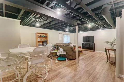 980 Oak Ridge Blvd, Elgin, IL 60120 photo 36