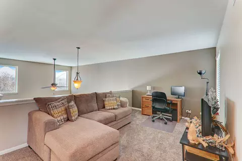 980 Oak Ridge Blvd, Elgin, IL 60120 photo 26