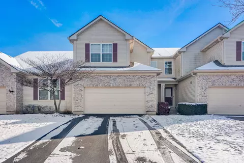 980 Oak Ridge Blvd, Elgin, IL 60120