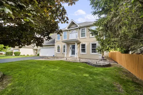 114 W Chicago Ave, Westmont, IL 60559