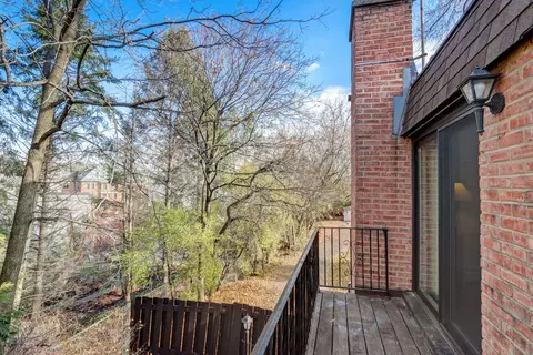 550 E Main St #2E, Barrington, IL 60010 photo 14