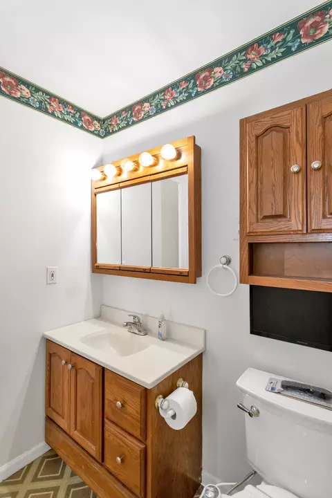 1900 Chippendale Rd, Hoffman Estates, IL 60169 photo 26