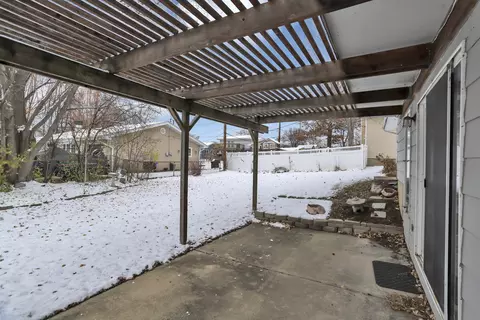 1900 Chippendale Rd, Hoffman Estates, IL 60169 photo 8