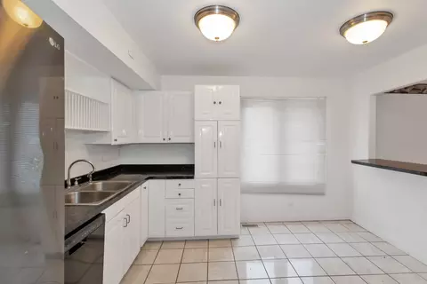 1900 Chippendale Rd, Hoffman Estates, IL 60169 photo 17