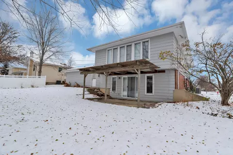 1900 Chippendale Rd, Hoffman Estates, IL 60169 photo 6