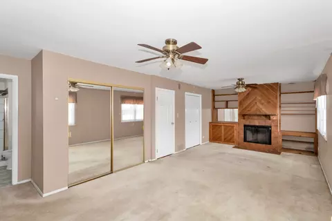 1900 Chippendale Rd, Hoffman Estates, IL 60169 photo 20