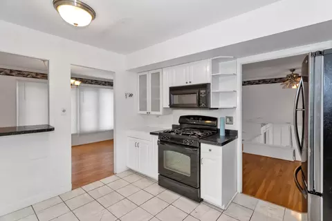 1900 Chippendale Rd, Hoffman Estates, IL 60169 photo 18