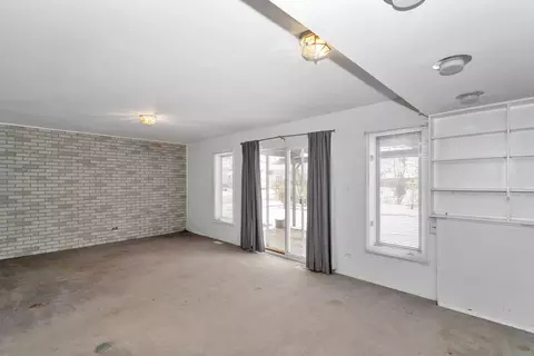 1900 Chippendale Rd, Hoffman Estates, IL 60169 photo 27