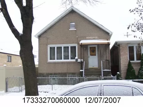 447 W 38th St, Chicago, IL 60609