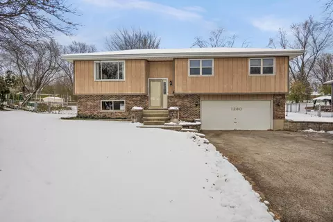 1260 E Wilson St, Batavia, IL 60510