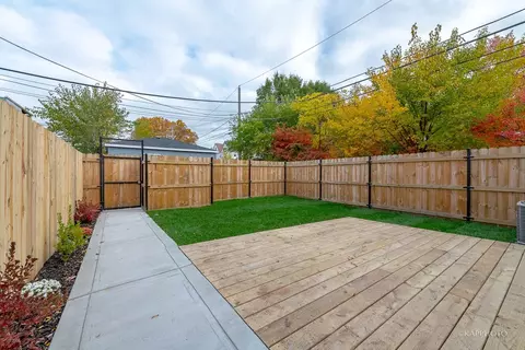 944 E 72nd St, Chicago, IL 60619 photo 27