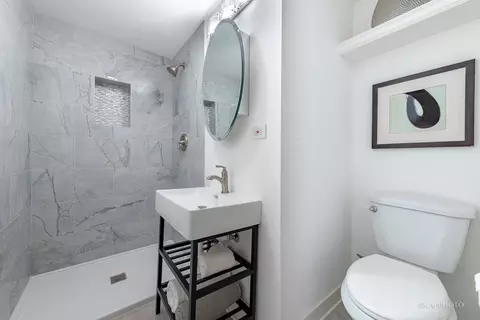 944 E 72nd St, Chicago, IL 60619 photo 22