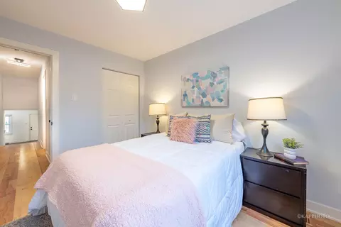 944 E 72nd St, Chicago, IL 60619 photo 17