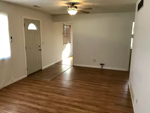 206 N West St, Dover, IL 61323 photo 5
