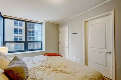 450 E Waterside Dr #709, Chicago, IL 60601 photo 17