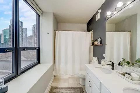 450 E Waterside Dr #709, Chicago, IL 60601 photo 20