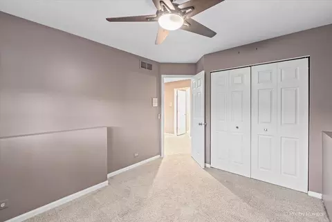 911 Ascot Dr, Elgin, IL 60123 photo 23