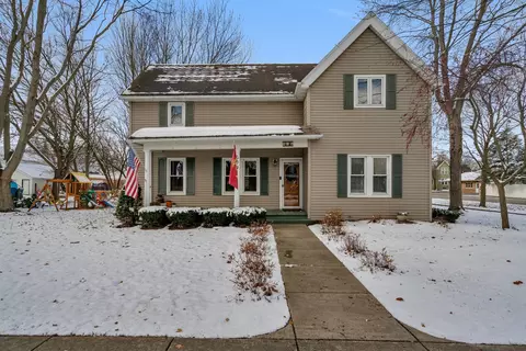 609 Hill St, Mazon, IL 60444