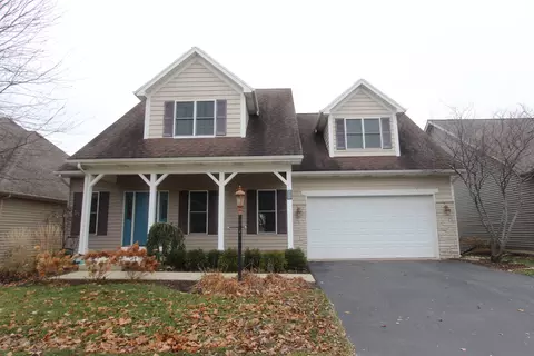 810 Prairie Ridge Dr, Woodstock, IL 60098