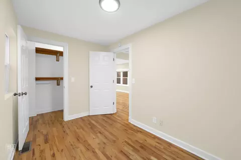 2852 S Keeley St, Chicago, IL 60608 photo 7