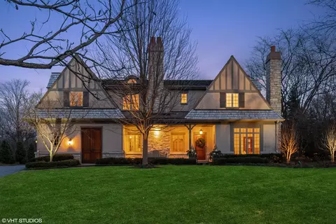 1321 Fiore Dr, Lake Forest, IL 60045