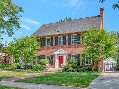 9947 S Hoyne Ave, Chicago, IL 60643