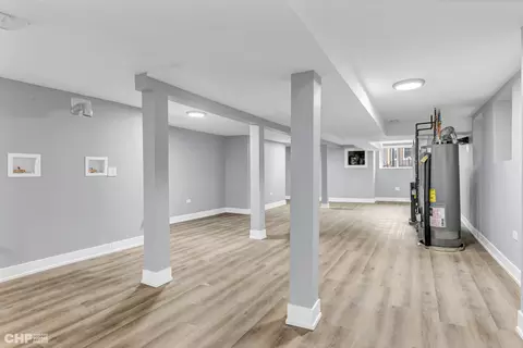 6804 S Champlain Ave, Chicago, IL 60637 photo 20