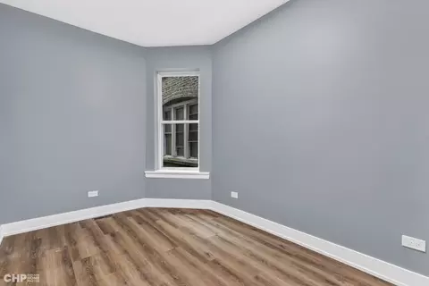 6804 S Champlain Ave, Chicago, IL 60637 photo 6