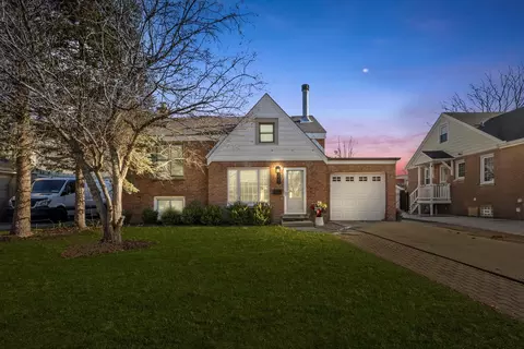 735 Forest Rd, La Grange Park, IL 60526
