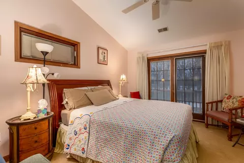 Bedroom - 2525 E 1669th Rd, Ottawa, IL 61350 photo 4 of 7