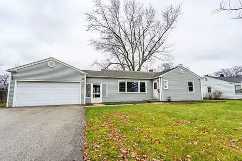 1835 Longvalley Rd, Glenview, IL 60025