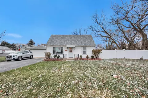 7234 S Octavia Ave, Bridgeview, IL 60455