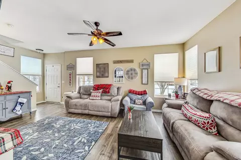 2631 Evergreen Cir, Mchenry, IL 60050 photo 7