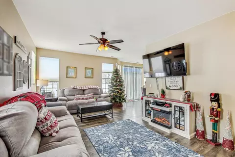 2631 Evergreen Cir, Mchenry, IL 60050 photo 5