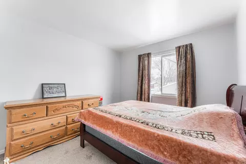 1818 Ashwood Ln, Aurora, IL 60506 photo 8