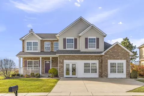 1033 Redwood Ln, Minooka, IL 60447