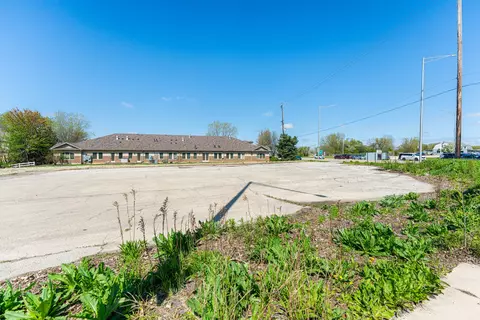1801 W Army Trail Rd, Addison, IL 60101 photo 7