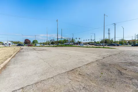 1801 W Army Trail Rd, Addison, IL 60101 photo 9