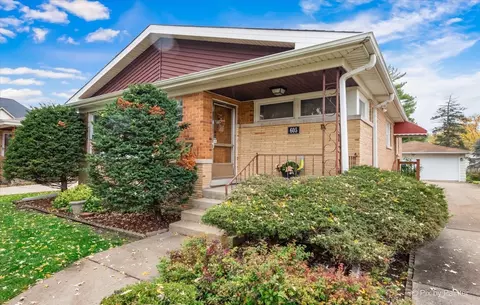 605 Catalpa Ave, Itasca, IL 60143