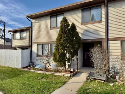 1377 Court Marguerite, Hanover Park, IL 60133