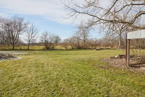 841 N 2803rd Rd, Utica, IL 61373 photo 46