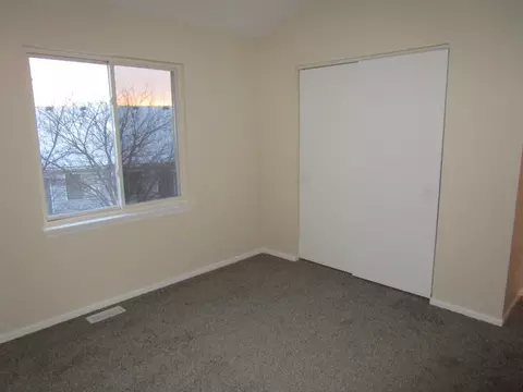 532 Timber Dr, Harvard, IL 60033 photo 6