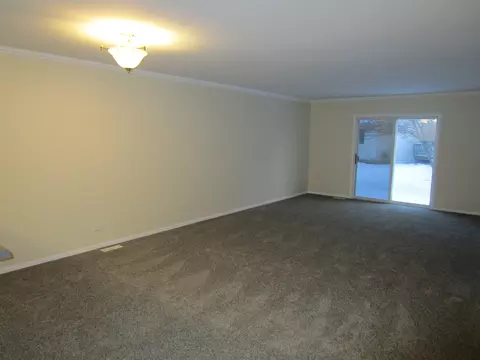 532 Timber Dr, Harvard, IL 60033 photo 9