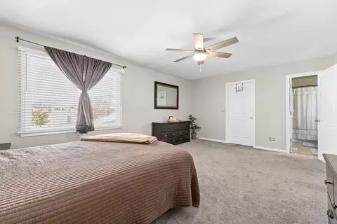 1318 Post Oak Ct, Crest Hill, IL 60403 photo 25