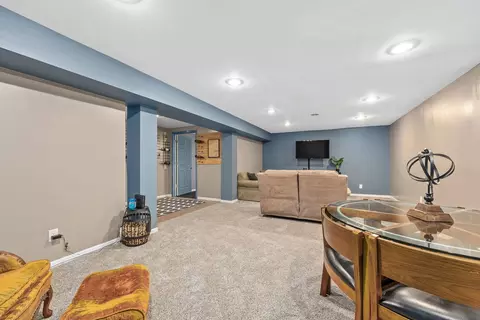 1318 Post Oak Ct, Crest Hill, IL 60403 photo 27