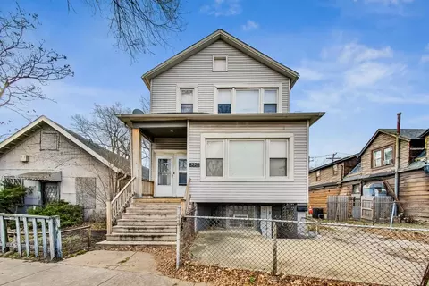 8220 S Vincennes Ave, Chicago, IL 60620