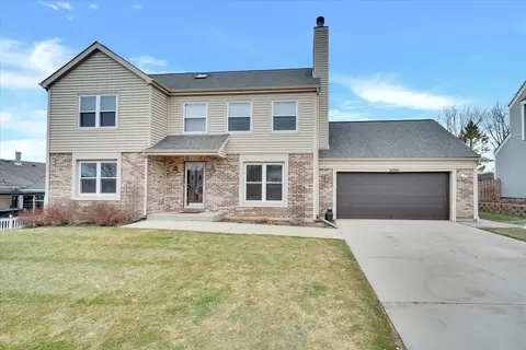 10615 Michael St, Huntley, IL 60142