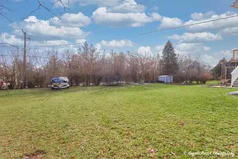 1507 Grandview Dr, Johnsburg, IL 60051 photo 27